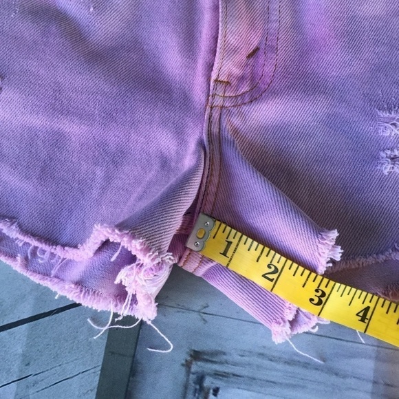 Levi’s 501 Vintage Y2K Cut Offs Shorts - Picture 16 of 16